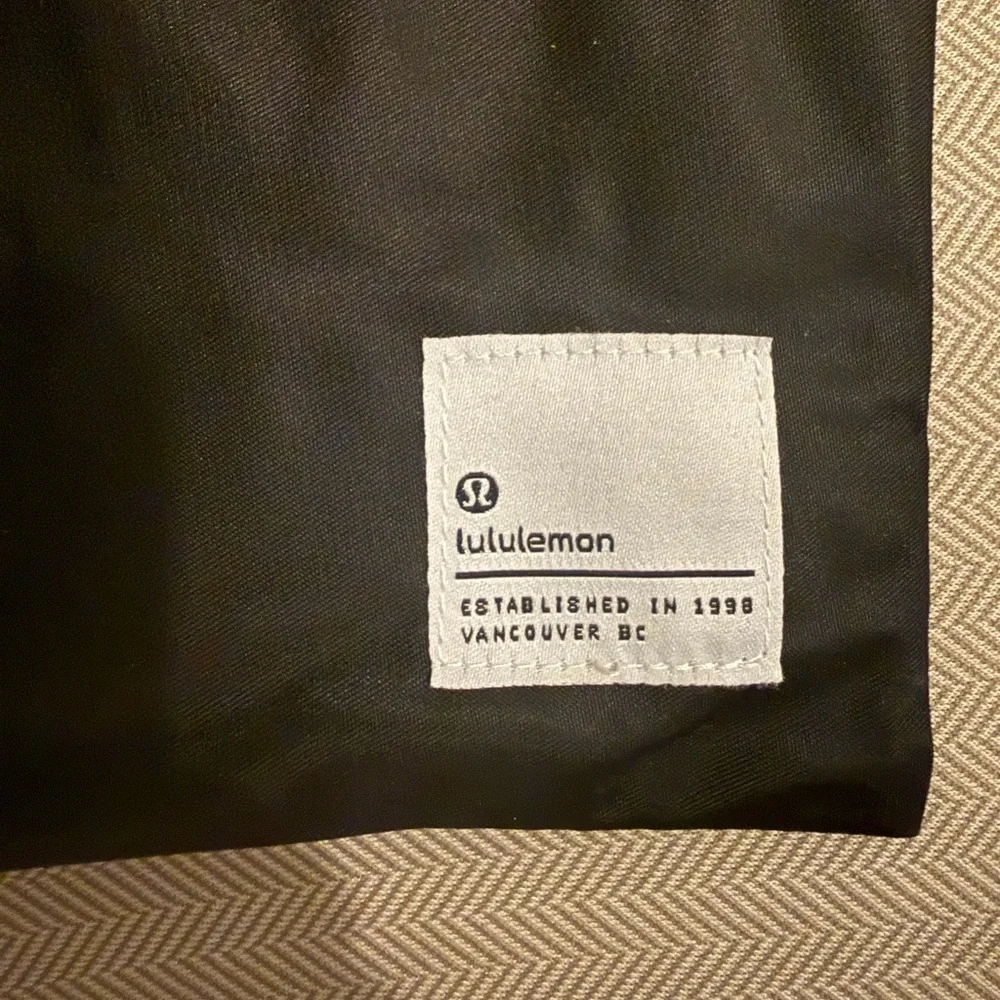 Lululemon Two-Tone Black and White Drawstring Dust Bag